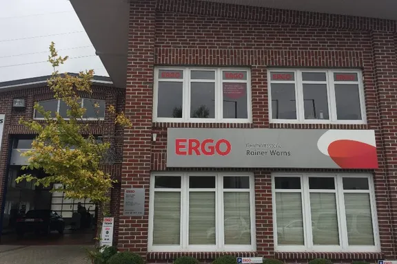 ERGO Versicherung Rainer Warns Gerhard-Stalling Str. 47 26135 Oldenburg