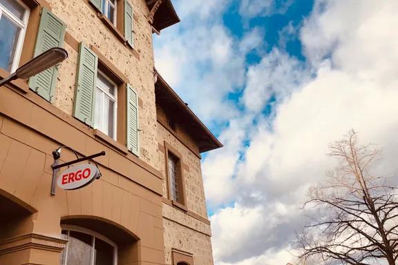 ERGO Versicherung Oliver Berg Eisenbahnstr. 10 (Im Bahnhof) 72116 Mössingen