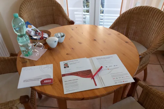 ERGO Versicherung Christoph Lichter Ladestr. 5 41352 Korschenbroich