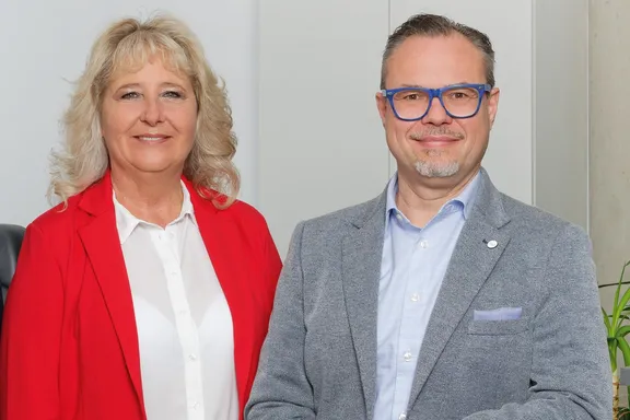 ERGO Subdirektion Stingl & Team Marienplatz 10 84405 Dorfen