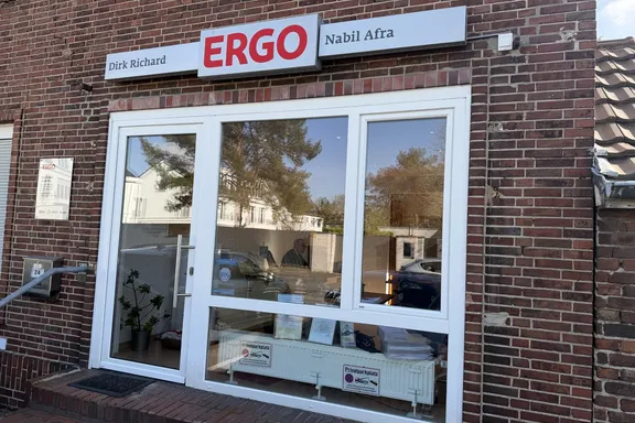 ERGO Versicherung Glenn Rath Bockumer Str. 24 40489 Düsseldorf-Wittlaer