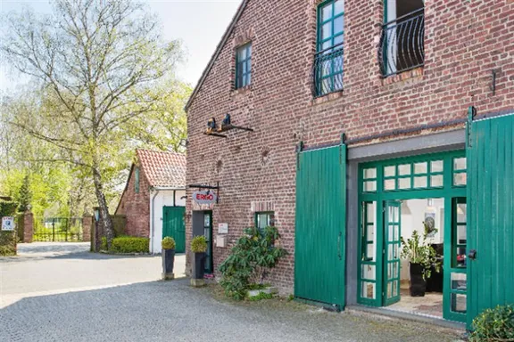 ERGO Versicherung Udo Schiek Leutefeldstr. 25 47800 Krefeld