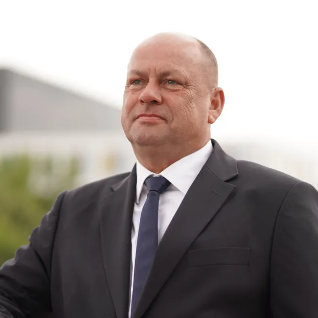 ERGO  
Marcel Berlin