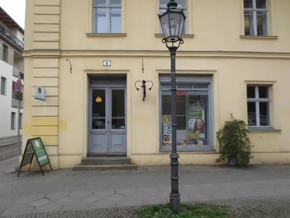 ERGO Versicherung Henry Wolf Plauer Str. 1 14770 Brandenburg an der Havel