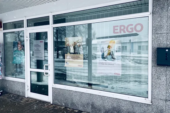 Versicherungsbüro Hartmann/ Müller  Am Rennweg 2  98724 Neuhaus am Rennweg