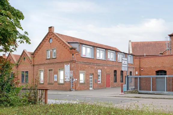 ERGO Versicherung Thomas Evels Besigheimer Str. 1 74369 Löchgau