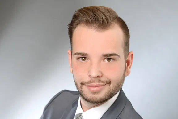 ERGO Sascha Leiste-Röhrig An der Zuckerfabrik 2a/2b  38442 Wolfsburg