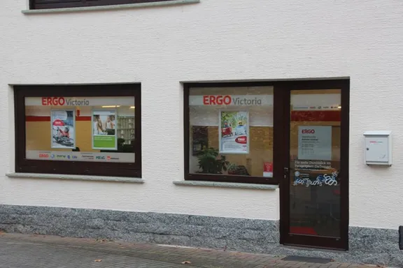 ERGO Versicherung Andreas Günther Blumenstr. 11 1/2 63856 Bessenbach