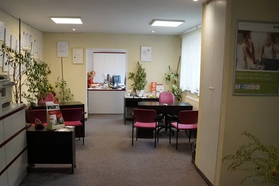 ERGO Versicherung Versicherungsbüro Pekrul Schönfließer Str. 52 16540 Hohen Neuendorf