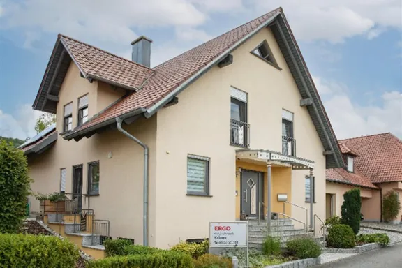 ERGO Versicherung Thomas Krines Zum Alten Grund 18 97522 Sand a. Main