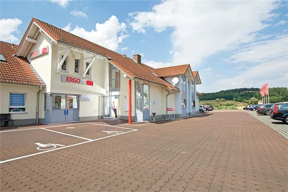 ERGO Versicherung Torsten Höfer Im Blumenfeld 8 34593 Knüllwald