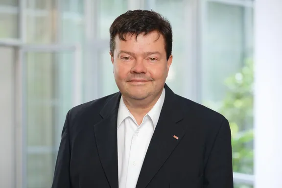 ERGO Versicherung Jörg Dietz Am Rausch 9 36103 Flieden