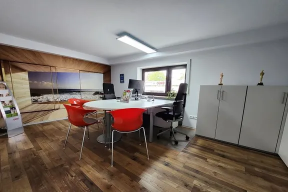 ERGO Versicherung Matthias Hallstein Im Ort 18 64658 Fürth