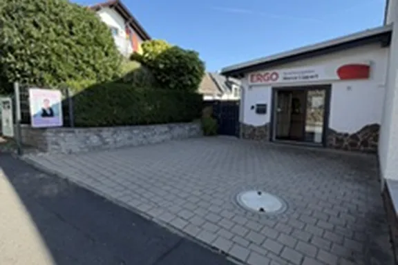 ERGO Versicherungsbüro Lippert Mittelstr. 10 63867 Johannesberg