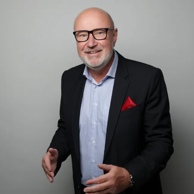 ERGO Versicherung 
Torsten Bingener 
in Hürth