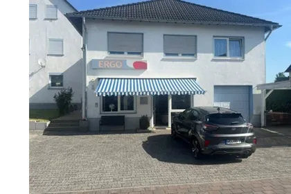 ERGO Versicherung Rainer Frink Flurstr. 3 65589 Niederhadamar