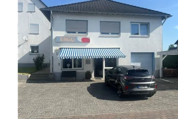 ERGO Versicherung Rainer Frink Flurstr. 3 65589 Niederhadamar