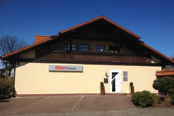 ERGO Versicherung Benjamin Grambart Holsteiner Str. 2 26160 Bad Zwischenahn