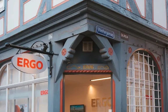 ERGO Versicherung Marburg - Sascha Kessler Weidenhäuser Str. 16 35037 Marburg