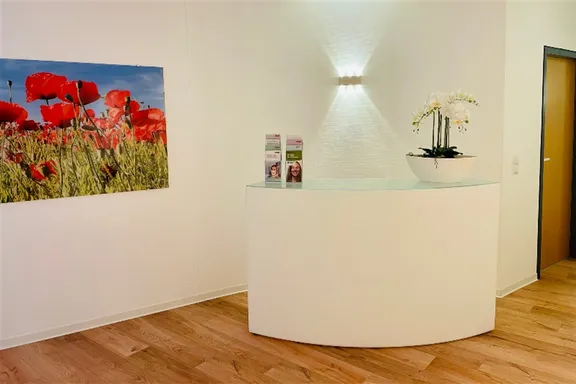 ERGO Versicherung Alexander Götz Bahnhofstraße 1 74354 Besigheim