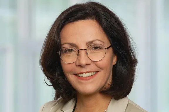 DKV Deutsche Krankenversicherung Fátima Gouveia St.-Egrève-Str. 25-27 61184 Karben