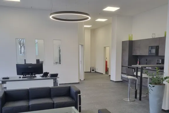 ERGO | DKV Versicherung Mundorff & von Lünenschloß Holzheimer Str. 8 73037 Göppingen