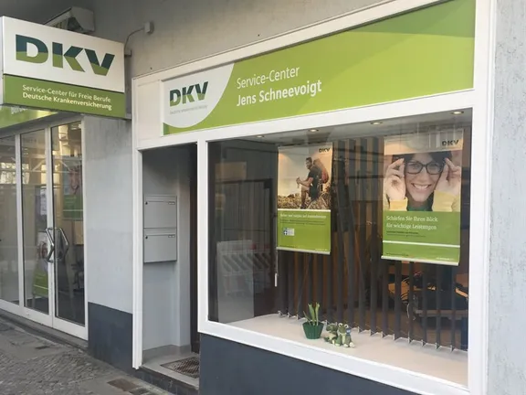 DKV Deutsche Krankenversicherung Jens Schneevoigt Uhlandstr. 116/117 10717 Berlin