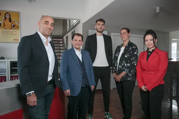 ERGO Versicherung Thomas Gayerhoß & Kollegen Levelingstraße 38 85049 Ingolstadt