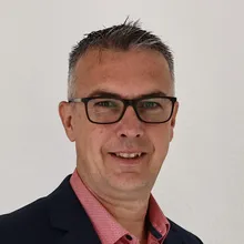 Kai-Uwe Bach