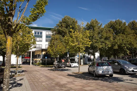 ERGO Versicherung Bremerhaven Henning Feuß Grashoffstr. 7 , 1.Etage 27570 Bremerhaven