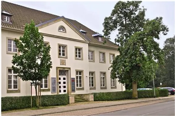 ERGO Versicherung Carsten Peters Nordertorstriftweg 12 31582 Nienburg (Weser)