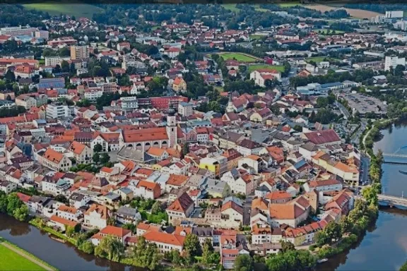 ERGO Versicherung Markus Fundeis Janahof 15 93413 Cham