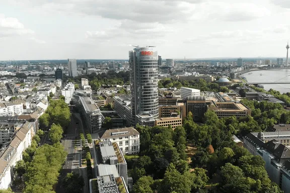 Beratungscenter Düsseldorf ERGO-Platz 1 40477 Düsseldorf