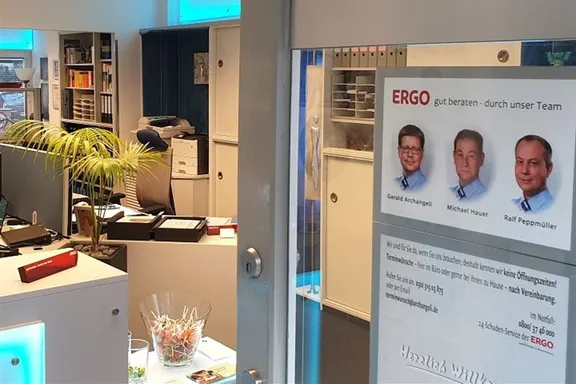 ERGO Versicherung Ralf Peppmüller Schlüterstraße 5-6 10625 Berlin