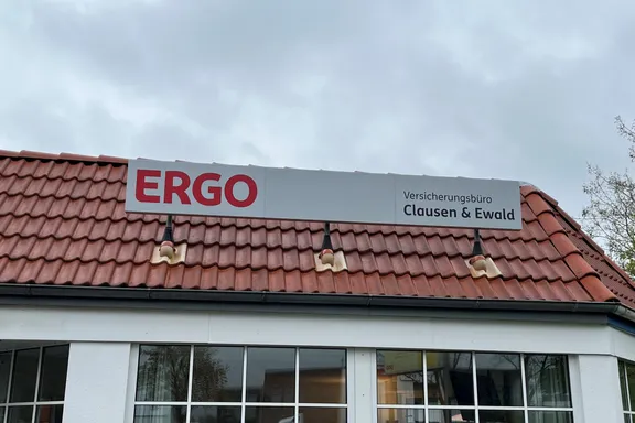 ERGO Versicherung Stefan Ewald Sandkamp 2 23843 Bad Oldesloe