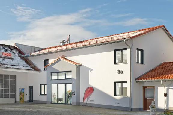 ERGO Versicherungsbüro Josef Dietmair Asbach 3 a 86510 Ried