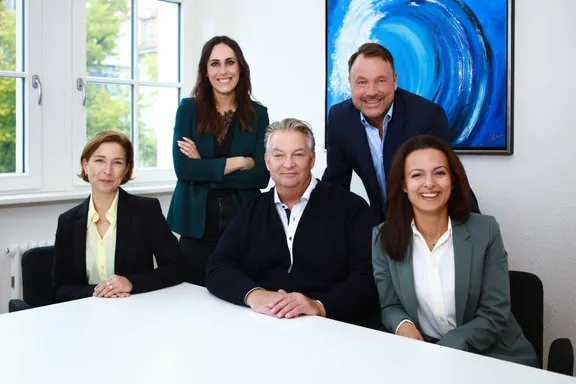 ERGO Versicherung Jörg Schneider Reichsstr. 95 14052 Neu Westend - Berlin