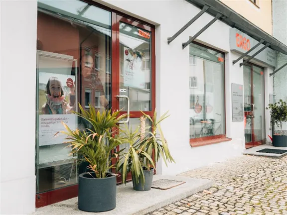 ERGO Versicherung Boxleitner, Bauer & Gangkofner Geheimrat-Frank-Str. 1 94566 Riedlhütte