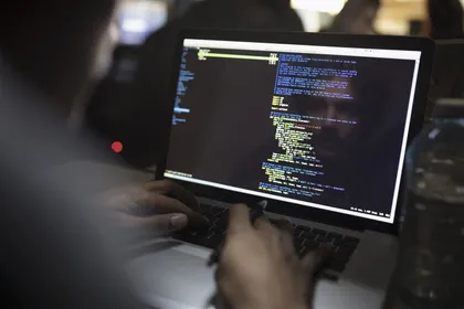 Cyberversicherung: Wenn der Betrieb plötzlich stillsteht