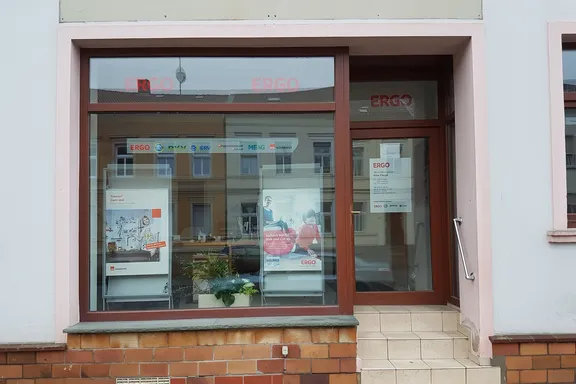 ERGO Versicherung Mike Klenge Bahnhofstr. 48 39576 Stendal