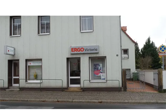 ERGO Versicherung Peggy Hillmann Görlitzer Str. 18 02906 Niesky