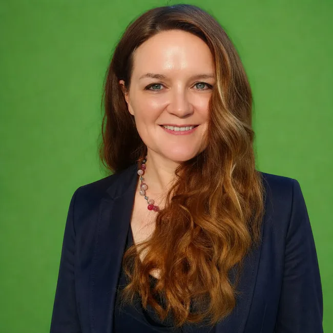 DKV Service Center/ ERGO Subdirektion
Katja Weddig