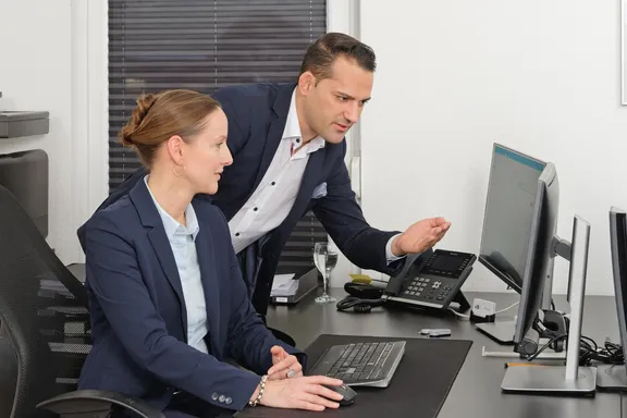 ERGO Versicherung Peter Hörz in Leinfelden-Echterdingen Haublickstr. 7/1 70771 Leinfelden-Echterdingen