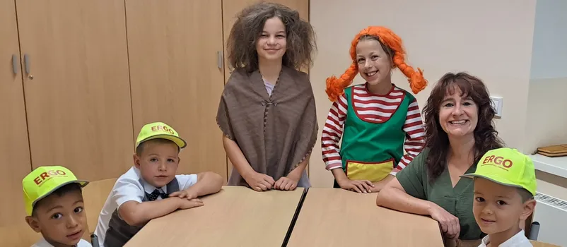 Caps für die Kinder der 1. Klassen der Astrid-Lindgren-Grundschule in Gera/Langenberg 