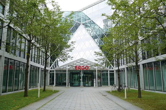 ERGO Versicherung München Thomas-Dehler-Str. 2 81737 Muenchen