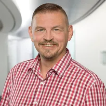 Sascha Bender