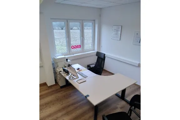 ERGO Versicherung Swen Gallowsky Industriestr. 52 24610 Trappenkamp