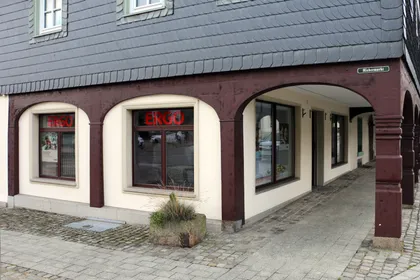 ERGO Versicherung Jens Pietschmann Niedermarkt 2 02681 Schirgiswalde-Kirschau