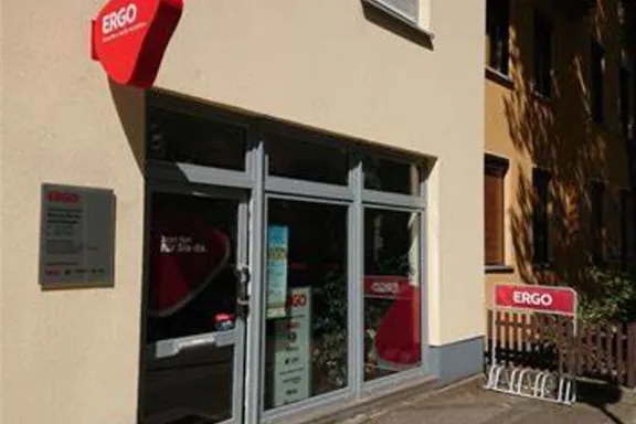 ERGO Versicherung René Martin Wilhelm-Külz-Str. 8 17033 Neubrandenburg