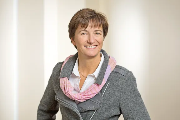 ERGO Versicherung Sibylle Kertz Friedrich- Ebert- Ring 63 14712 Rathenow